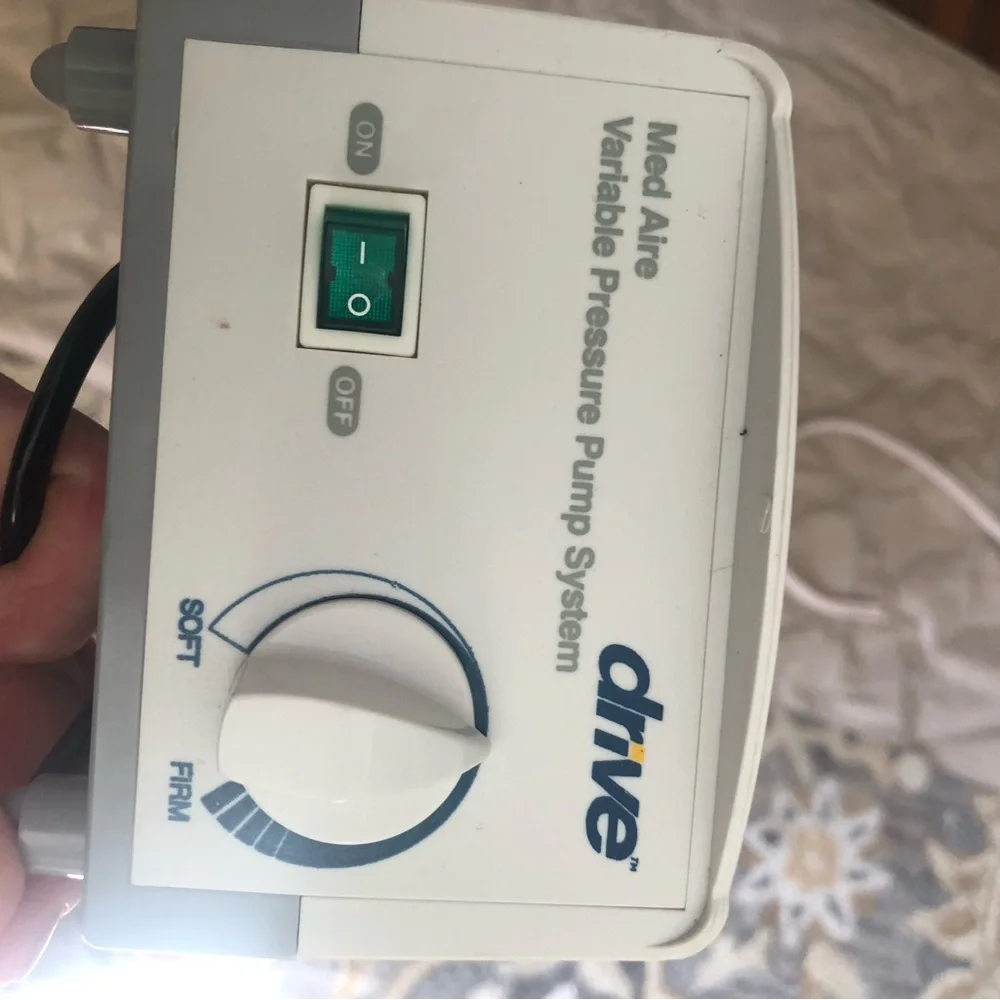 Inflatable hospital bed mattress. Twin size